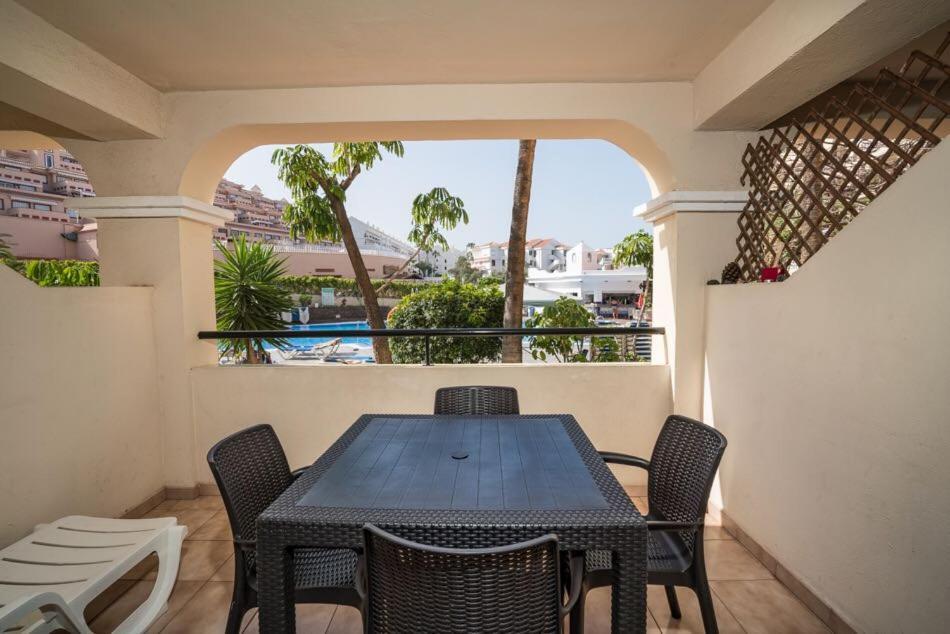 Castle Apartment Margherita Los Cristianos  Exterior foto